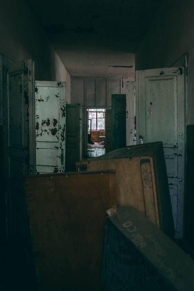 Antonio Medugno: la fidanzata reagisce dopo Falsissimo, accusa il pubblico di averlo distrutto